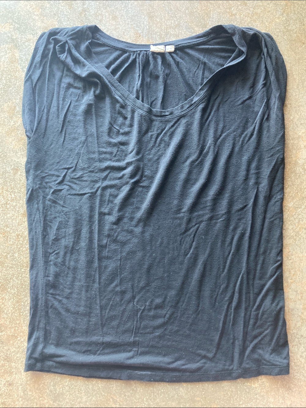 GAP Black Scoop Neck Tank Top